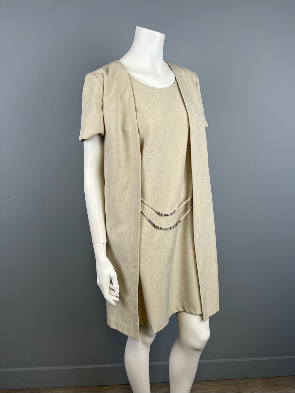 Vintage Gloria Vanderbilt Beige Attached Short Sleeve Dress with Drape Overlay